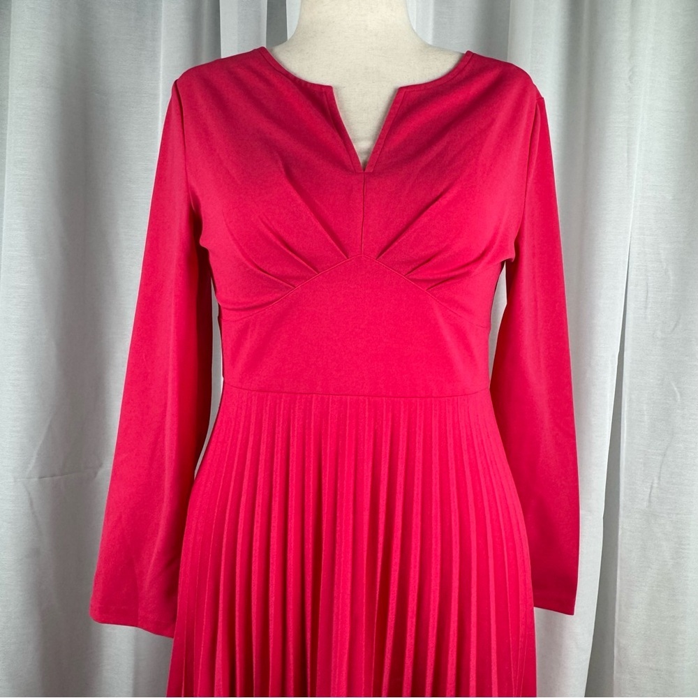 Pink Pleated Dress - Picture 2 of 5